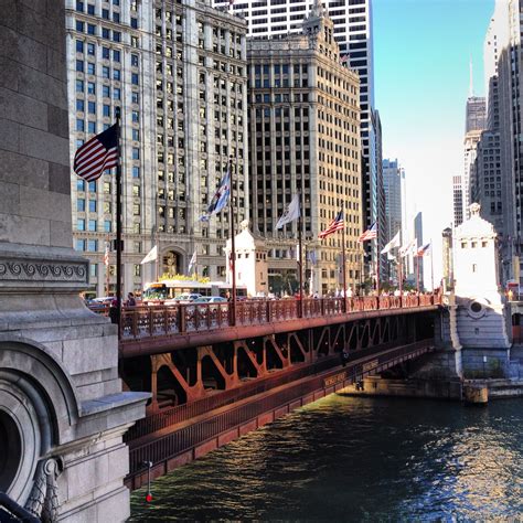 big bridge in chicago